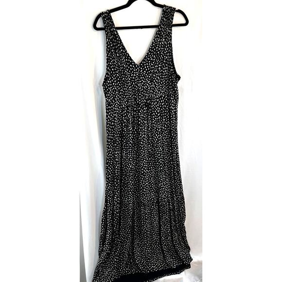 Isabel Maternity Black White Print Maxi Dress Sleeveless Tiered XXL - Picture 2 of 6